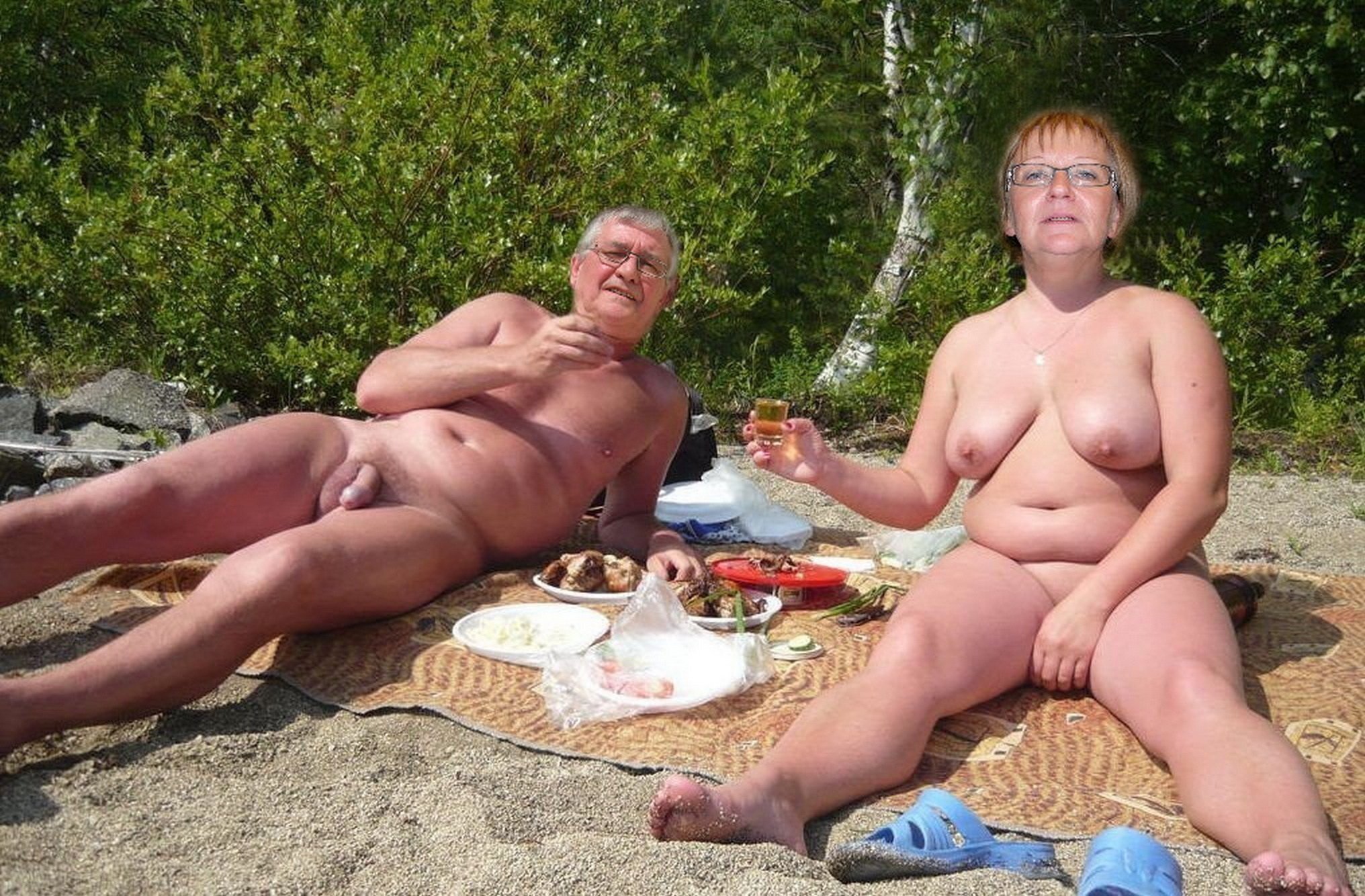 фото голая семья на нудистском пляже фото 106