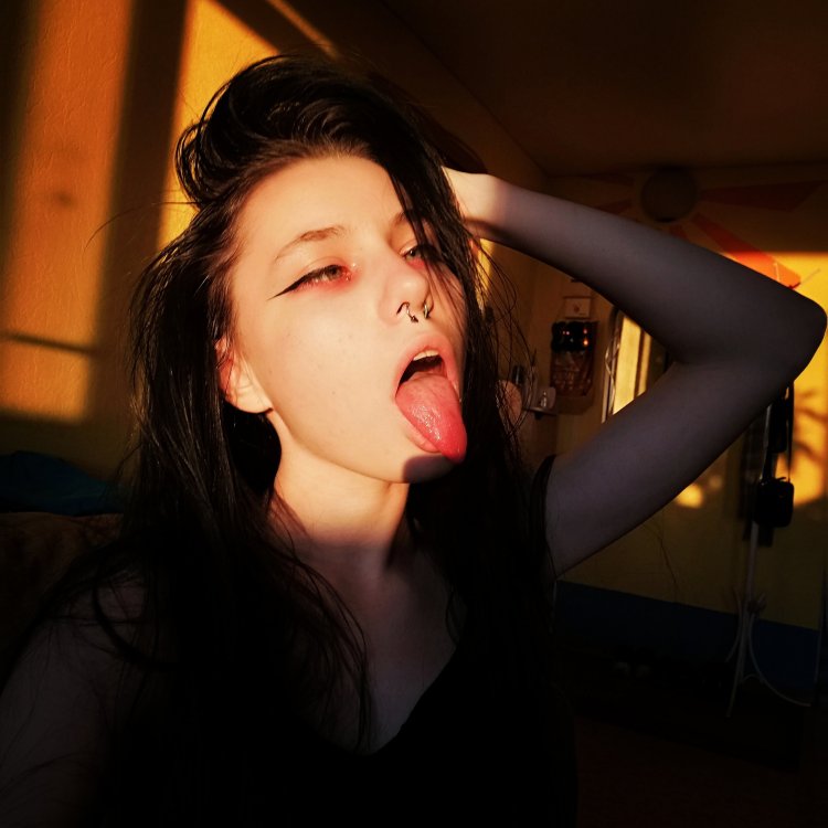 Настя Романова Вафелька