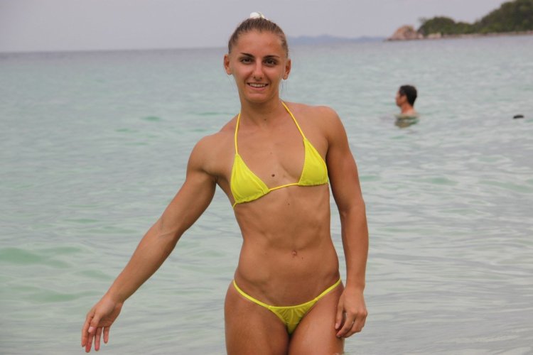 Александра Албу горячие фото