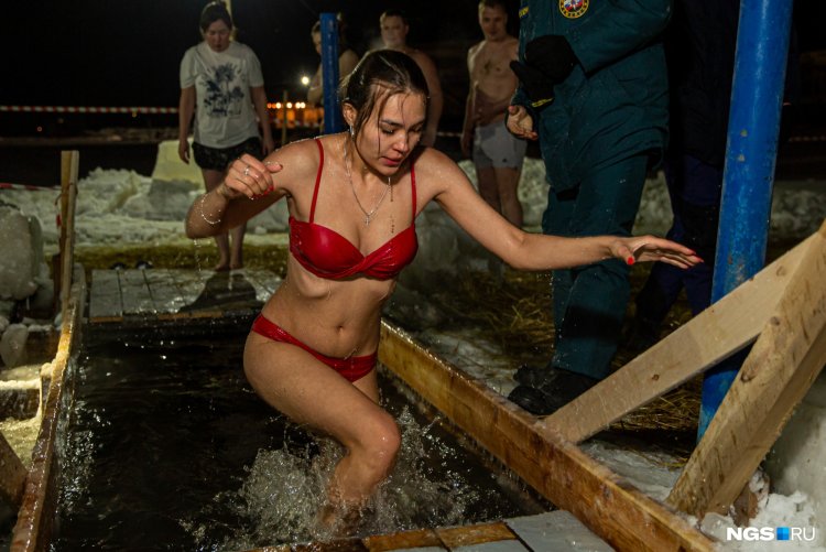 Купель на крещение 2020