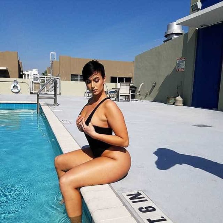 Зара Элис Zahra Elise