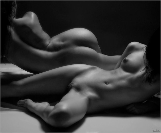 Красивые эротические женщины