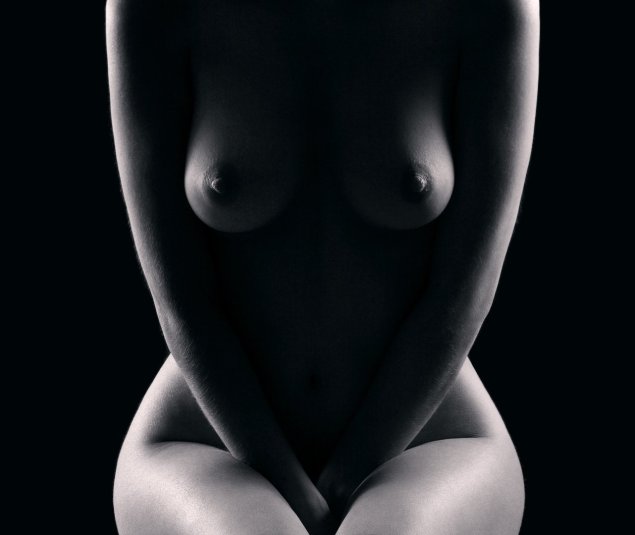 Красивое голое тело женщины