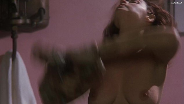 Актриса Анна Гальена голая