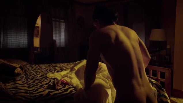 Камерон Монахэн без трусов