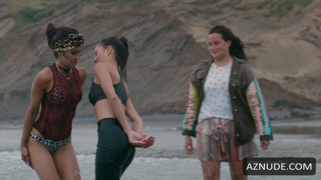 София али голая