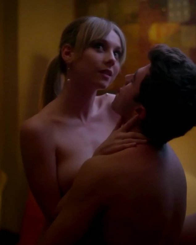 Эстер эспозито голая элита