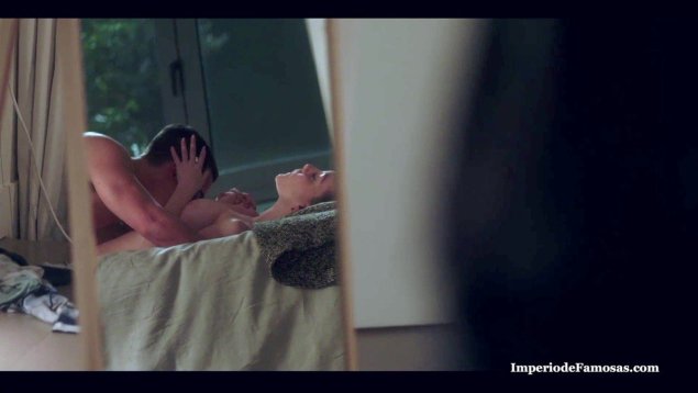 Эстер Экспосито постельные сцены