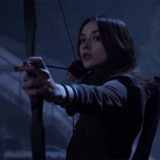 В какой серии Элисон и Лидия стреляют из лука