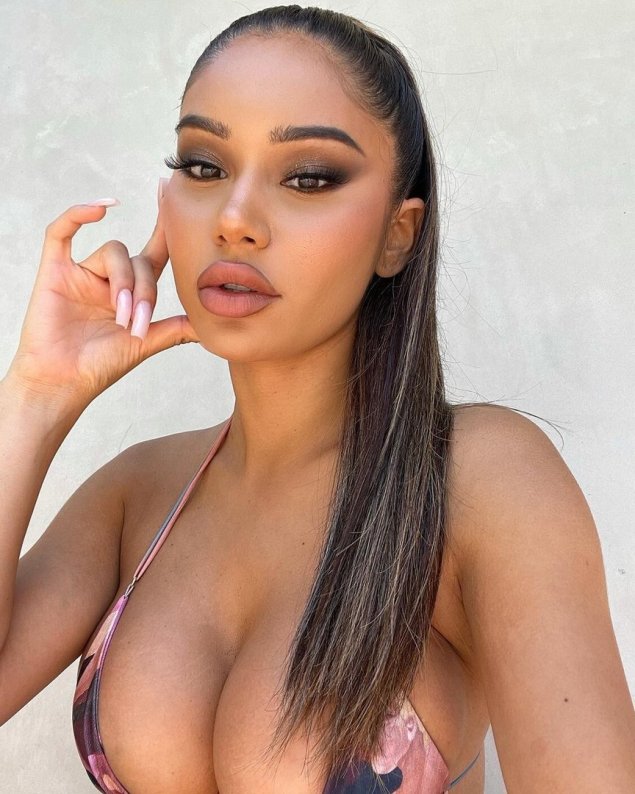 Модель джанет гузман