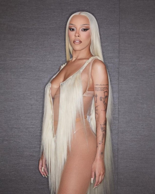 Откровенные наряды