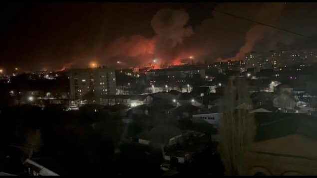 Брянск горит нефтебаза