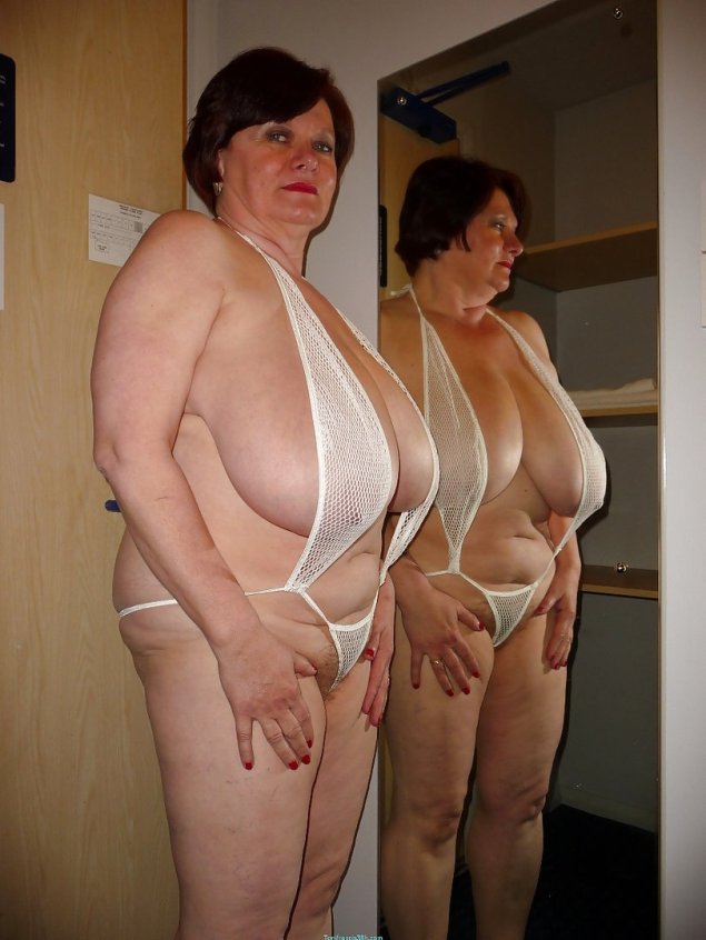 Пышные тетки