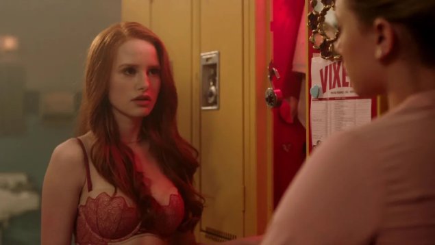 Шерил блоссом голая