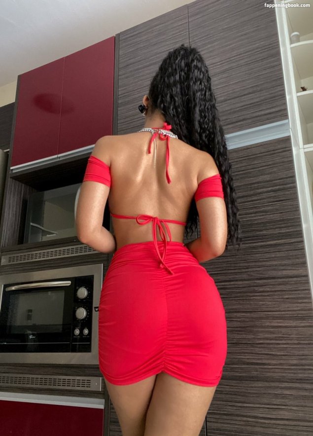 Облегающее платье