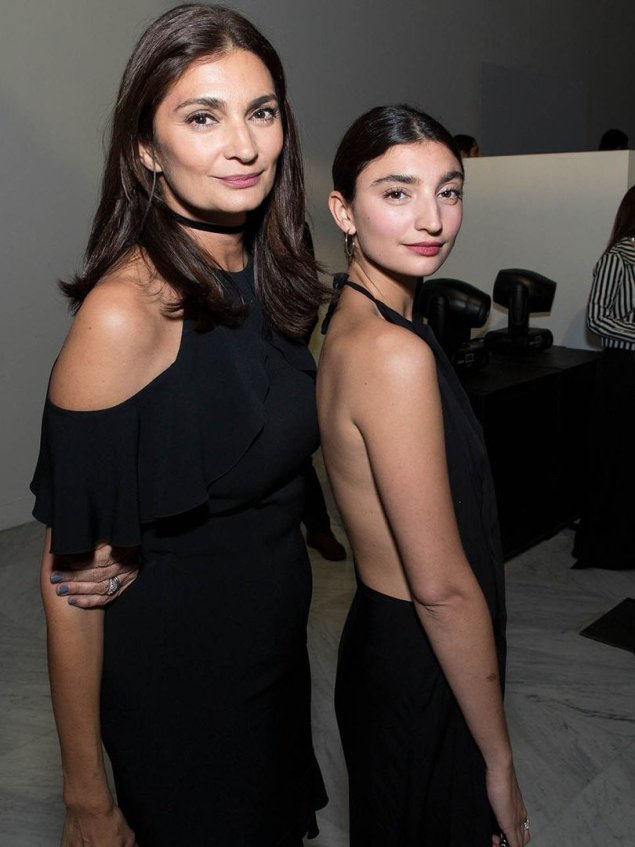 Мариана ариас с дочерью