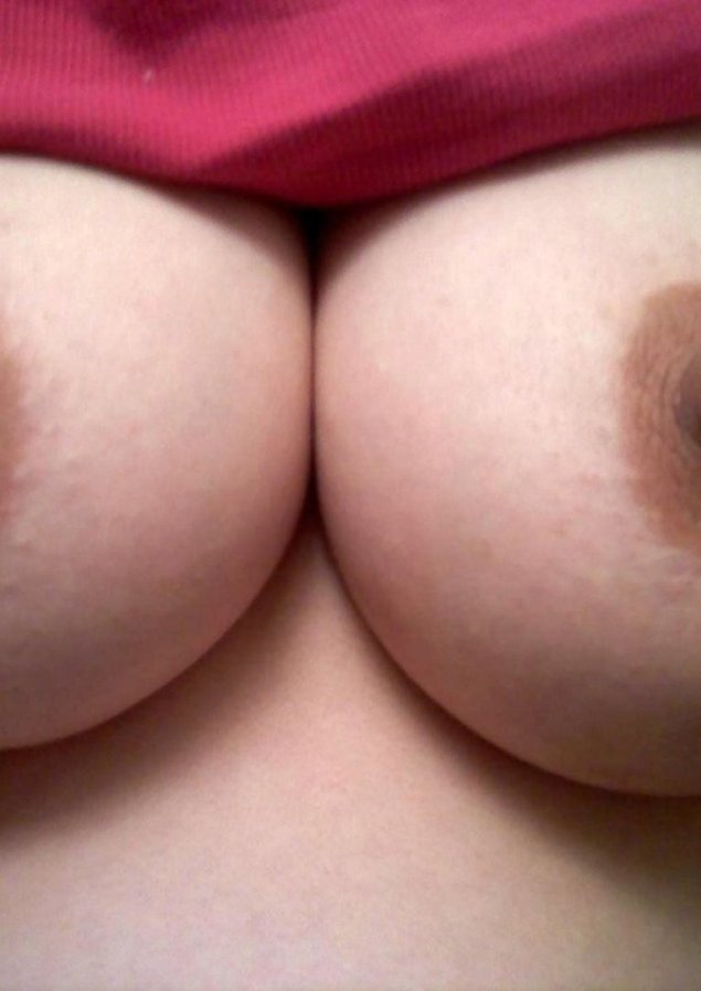 Огромные соски