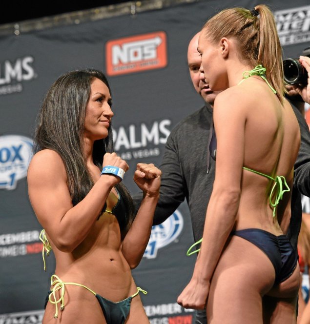 Карла Эспарза боец UFC