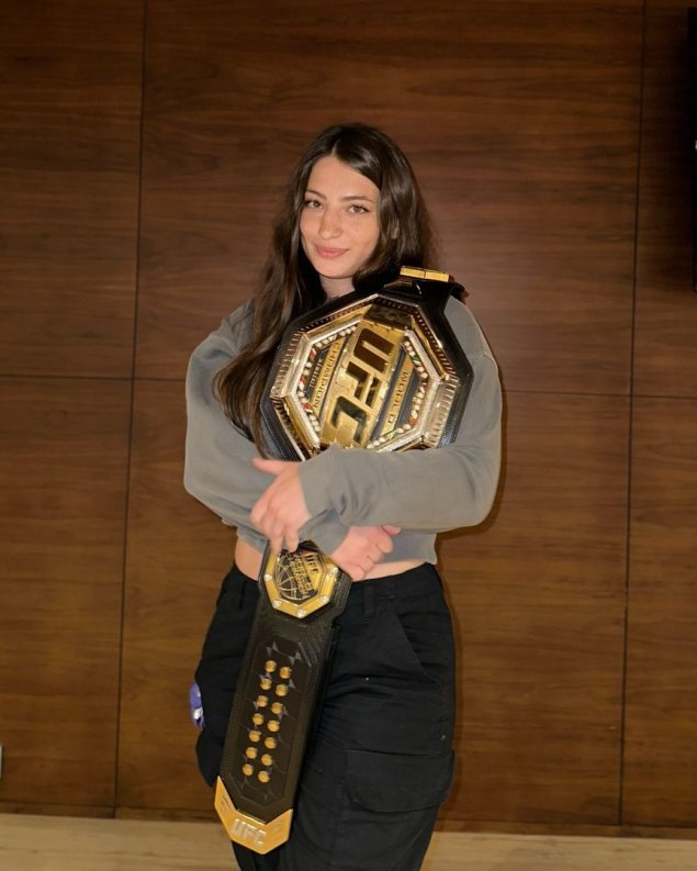 Чемпионский пояс ufc