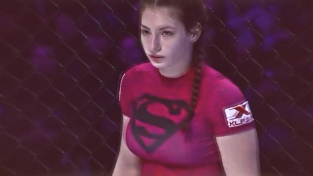 Боец ufc лиана джоджуа