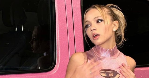 Девушка Саши Стоуна