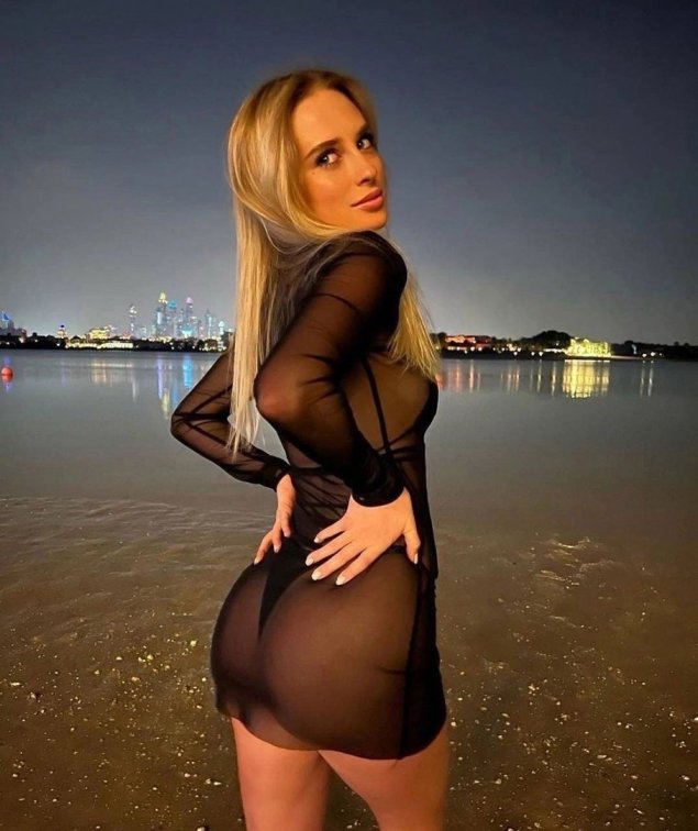 Блондинка Drive Ангелина