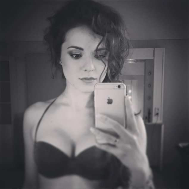 Анна глаубэ в нижнем белье