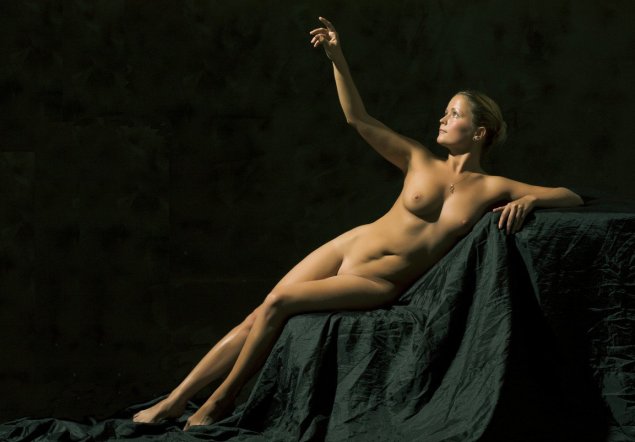 Голые женщины натурщицы