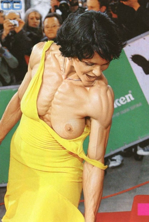 Анастасия Сланевская Слава сиськи