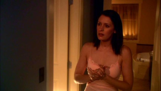 Пэйджет Брюстер декольте