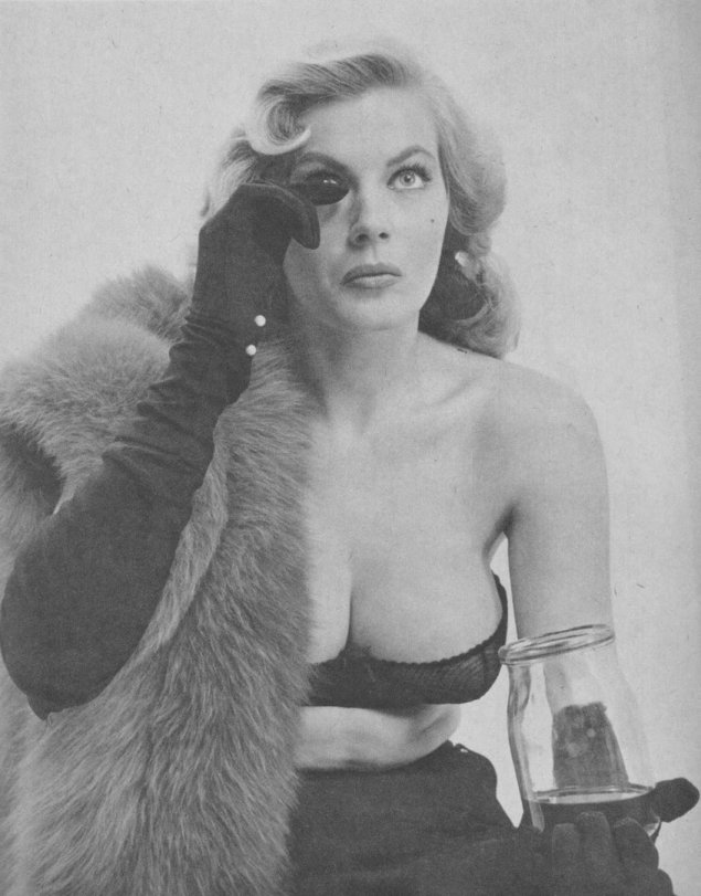 Анита экберг