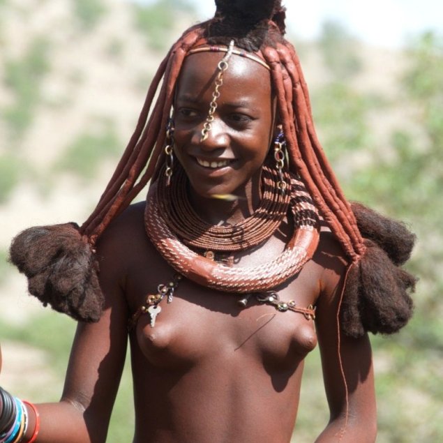 Намибия.племя химба голые