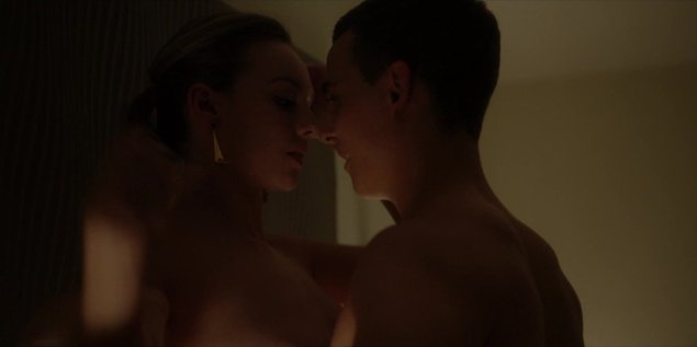 Мария Педраса голая грудь