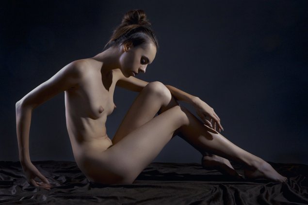 Эротическая фотосъемка в студии