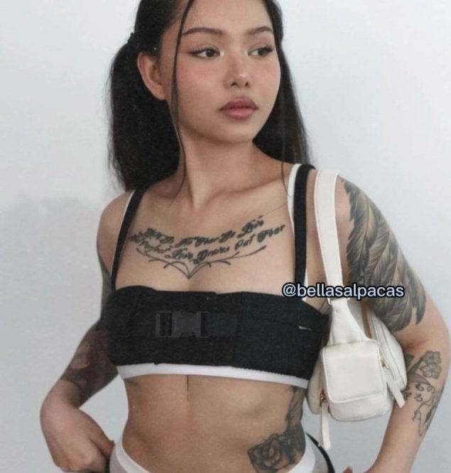 Белла порч с кинжалом