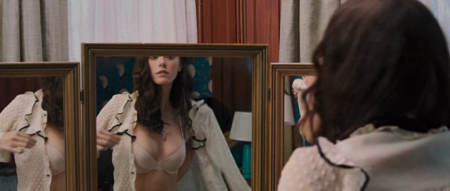 Кая скоделарио грудь