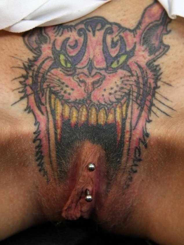 Эротические тату на интимных местах