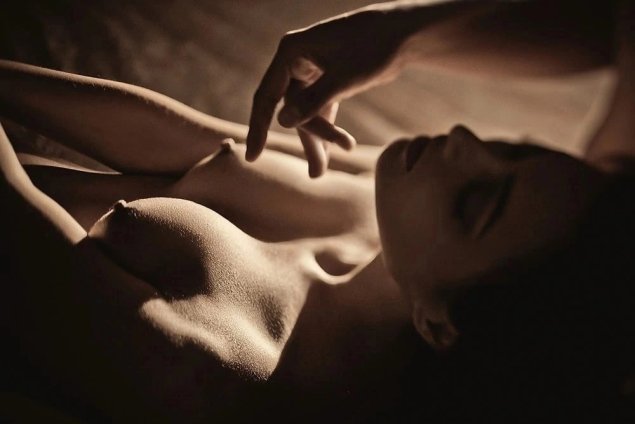 Красивые эротические ласки