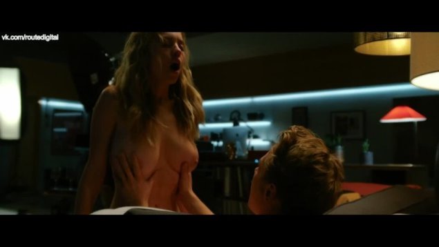 Вуайеристы сидни суини