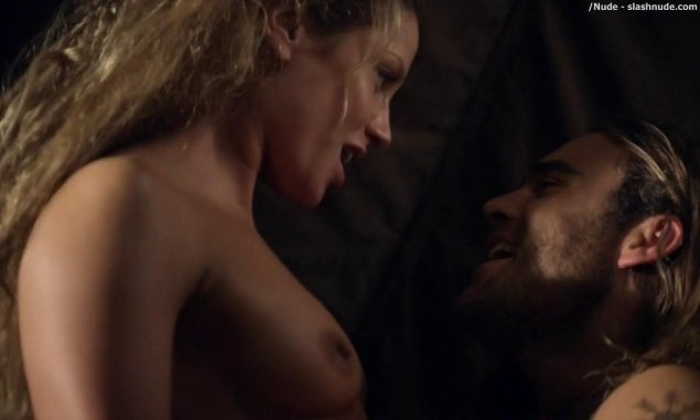 Spartacus сериал боги арены