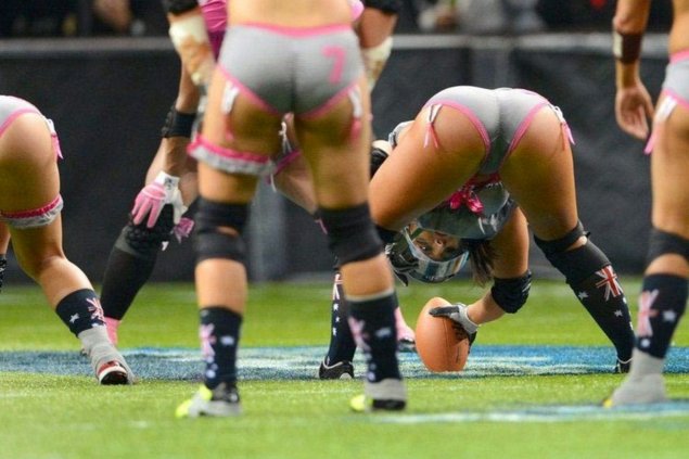 Американский женский футбол