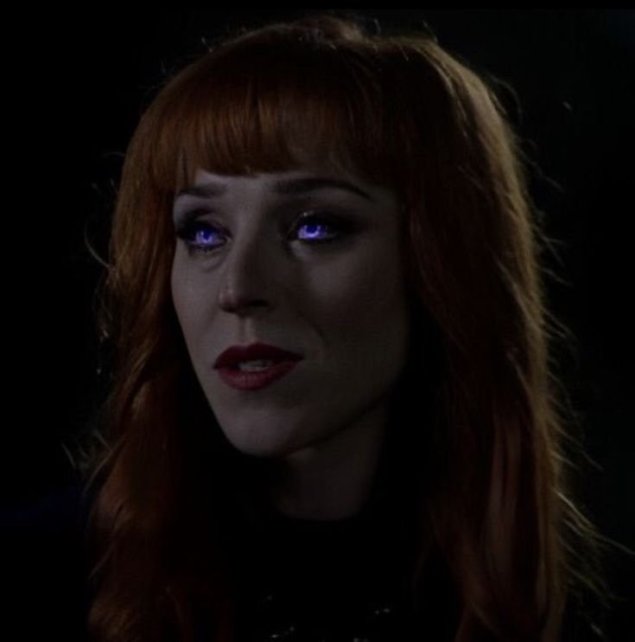 Сверхъестественное ведьма ровена