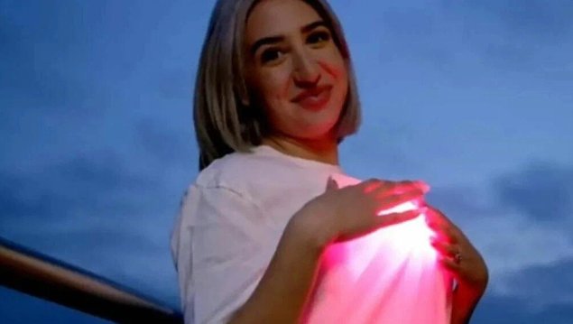 Светящийся имплант грудной