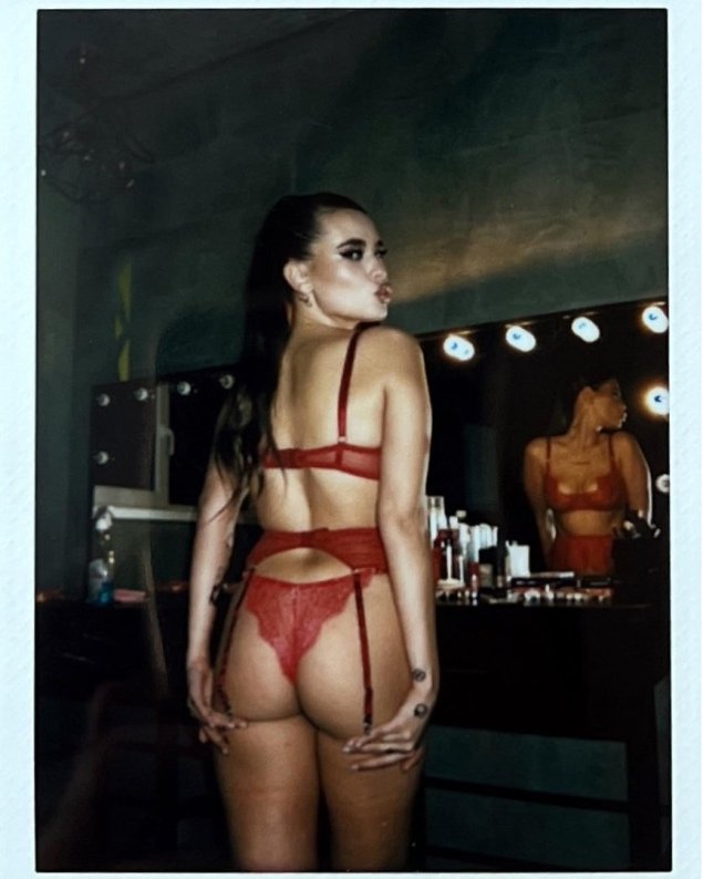 Анастасия Резник онлифанс