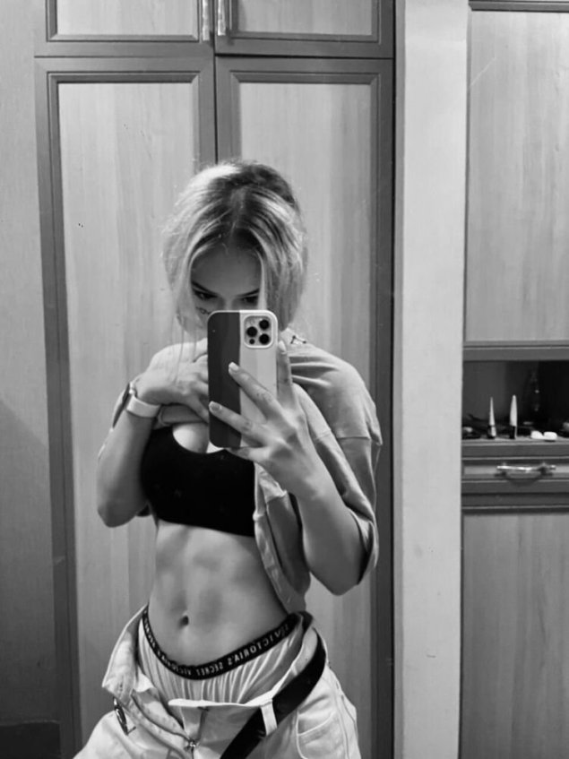 Фото Симбочки девушки