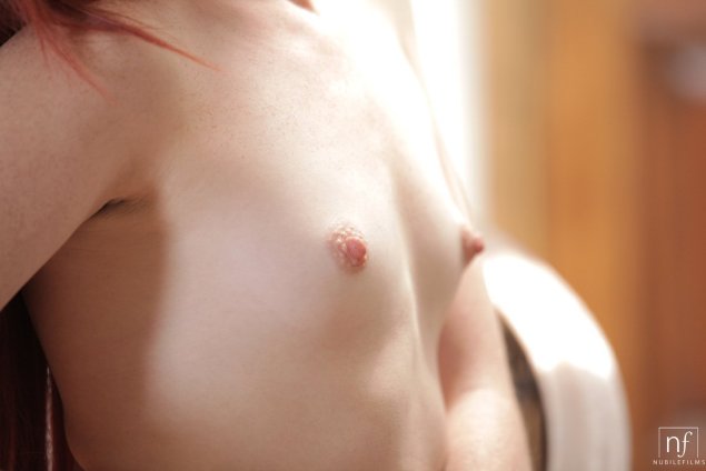 Очень маленькая грудь