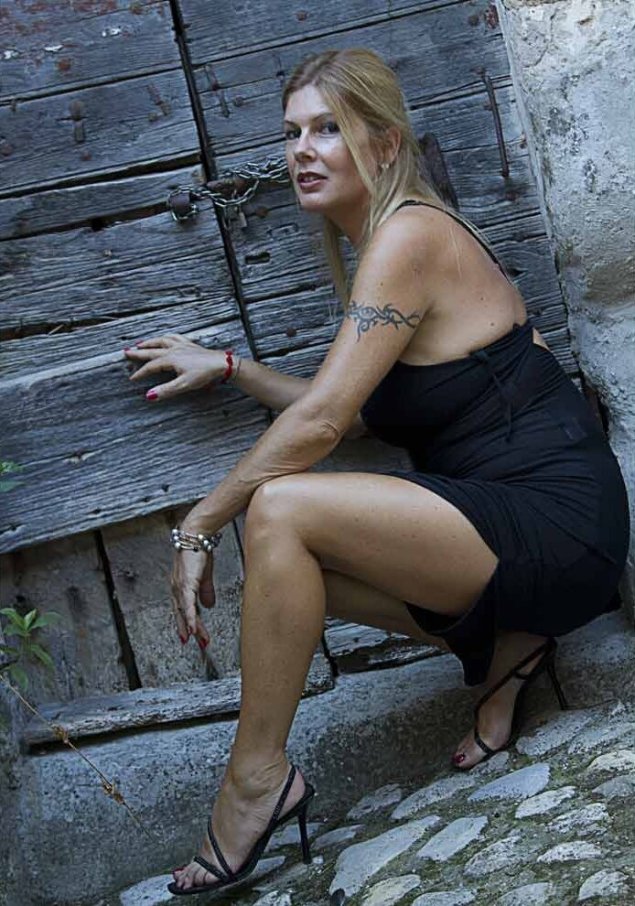 Карла соларо и тинто брасс