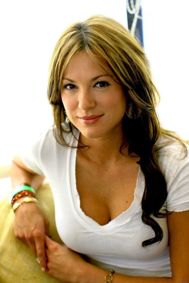 Danneel Ackles фото