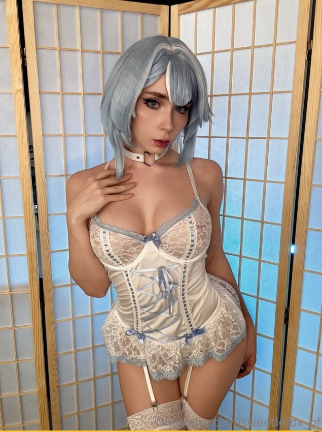 Косплей эро