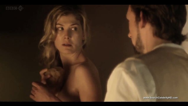 Rosamund pike nude